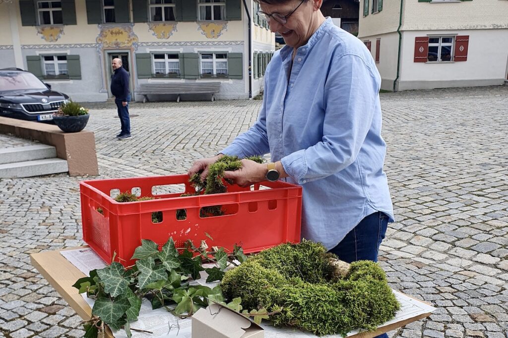 Osterkranz basteln mit Naturmaterialen